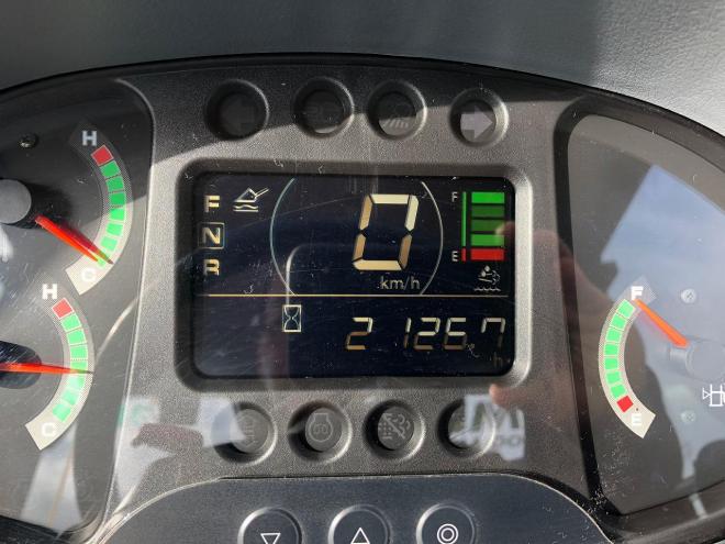 ホイールローダ日立　中古　ZW100-6　汎用マルチ付