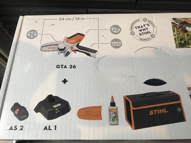 その他スチール　新品　充電式バッテリーチェーンソー　GTA26　新品替刃2箱付