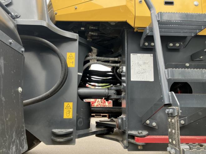 ホイールローダコマツ　中古　WA320-7