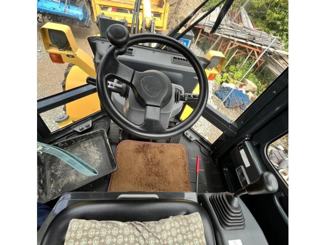 ホイールローダKOMATSU WA40-6 低アワー　タイヤチェーン付　土禁　禁煙車両 4WD 4WD
