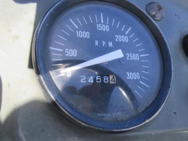 ホイールローダヤンマー　V1