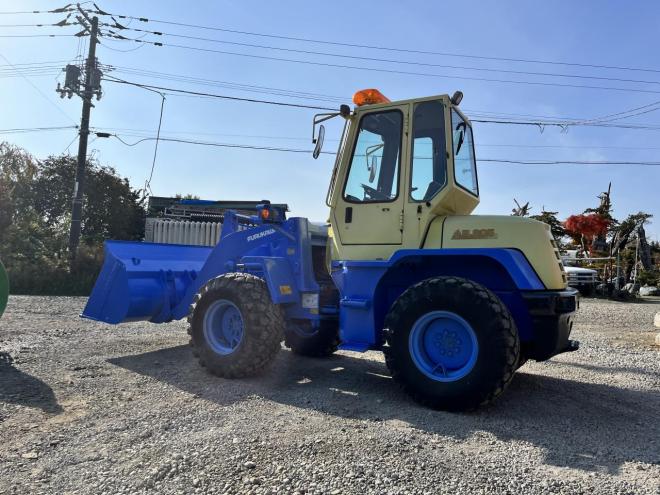 ホイールローダFL305-3 4WD 大特 ◎キャビン付き