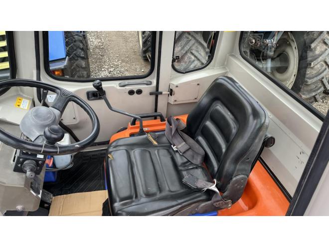 ホイールローダ日立 LX20-7 タイヤチェーン２本付きディゼールエンジン 4WD