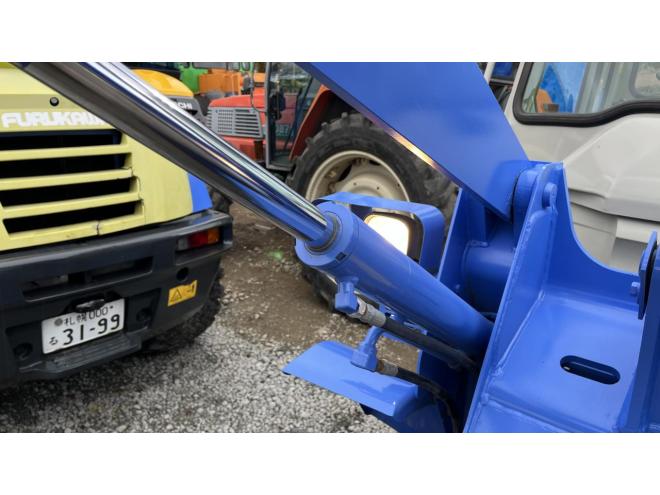 ホイールローダ日立 LX20-7 タイヤチェーン２本付きディゼールエンジン 4WD