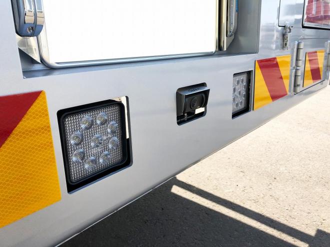 プロフィア未使用　重機運搬車　4段ラジコンセルフクレーン　ウインチ付　nht