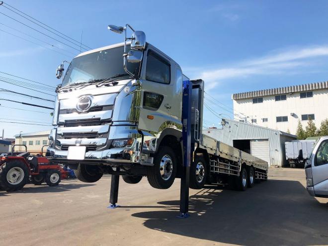 プロフィア未使用　重機運搬車　4段ラジコンセルフクレーン　ウインチ付　nht