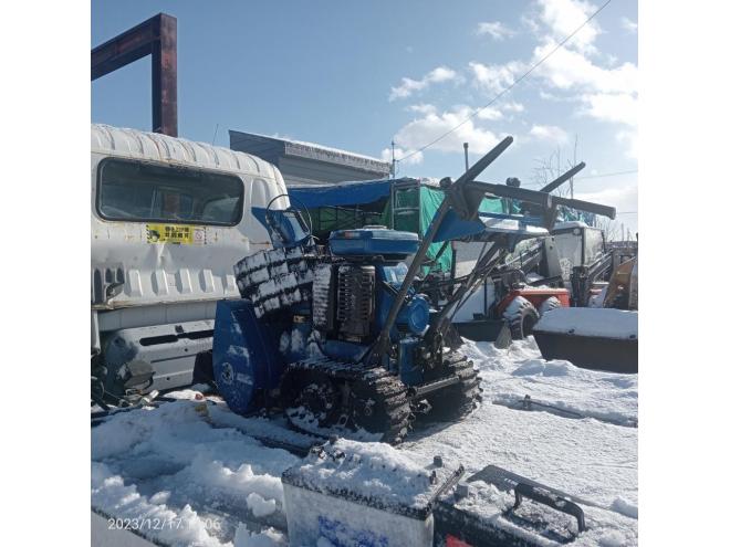 除雪機ヤマハスノーメイトクローラー新品交換済み