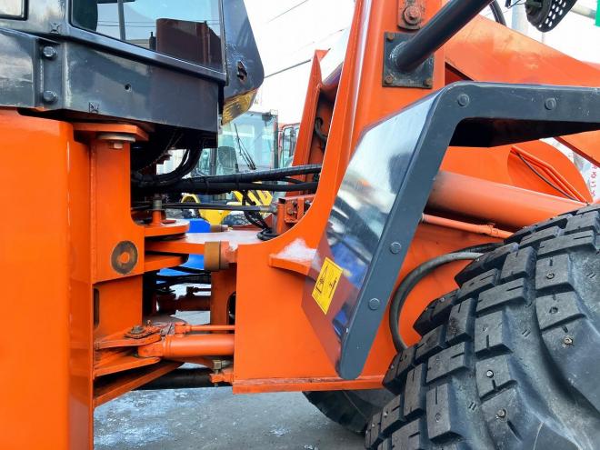 ホイールローダ日立　中古　ZW90