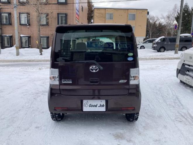 ピクシススペースカスタムX 4WD 660 5Dr