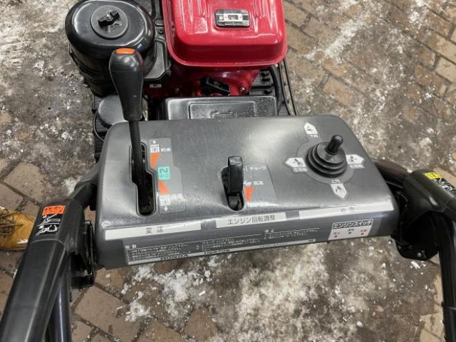 ホンダ除雪機★HS870 8馬力 ガスアシスト　一部塗装のみ中古品 発送不可 ホンダ除雪機☆HS870K2 8馬力セル付HST ガスアシスト 一部塗装のみ中古品