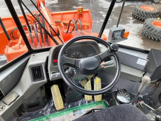 ホイールローダ日立　中古　タイヤショベル　LX70-7　マルチプラウ