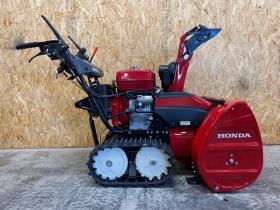 除雪機　未使用品☆ホンダ　HSS970n（JX）クロスオーガー　