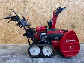 除雪機　ホンダ　HSS760n（JX）クロスオーガー