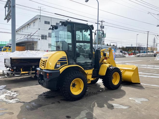 ホイールローダコマツ　中古　WA40-8