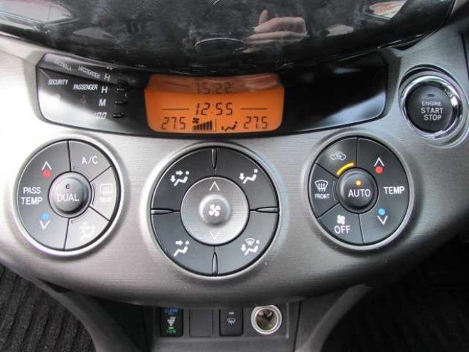 ヴァンガード2.4 240S Sパッケージ 4WD　フルセグ　Bluetooth　エンジンスターター 2400