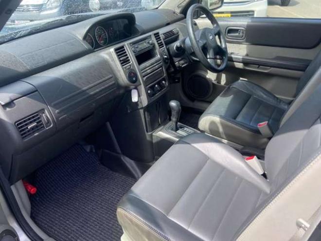 エクストレイル2.0 S 4WD　ABS　カプロンシート　シートヒータ 2000