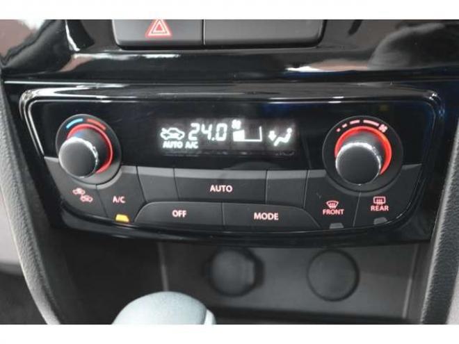 エスクード1.6　ワンオーナーFF車セーフティサポートナビTV 2WD 1600
