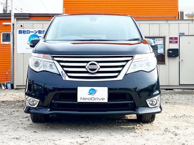 セレナ2.0HスターVセレクション+Safety 4WD　ローンが不安な方＜優遇ローン＞１年保証　本州仕入　寒冷地 純正ナビ　カメラ　HID　