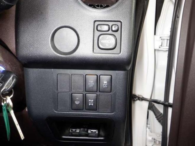 スペイド1.5 Y 4WD　ナビ・DTV・Bluetoothオーディオ・パワスラ 1500