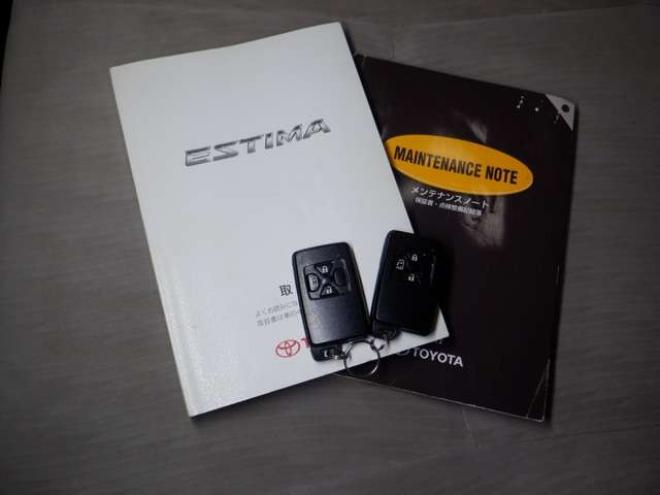 エスティマ2.4 X 4WD　ナビ・DTV・Bカメラ・パワスラ・Rモニター 2400