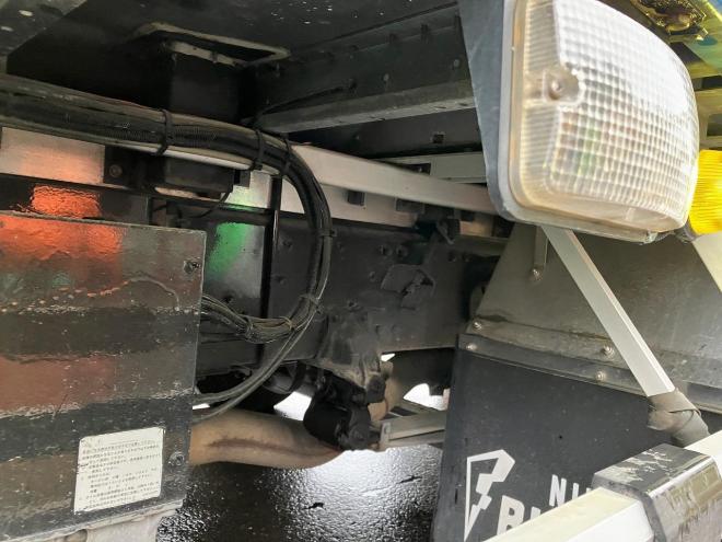 スーパーグレート中古　4軸低床　アルミウィング車　大型トラック