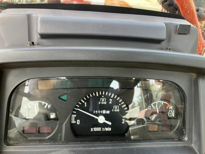トラクターの中古車詳細情報｜特選中古車は【CARさっぽろ】