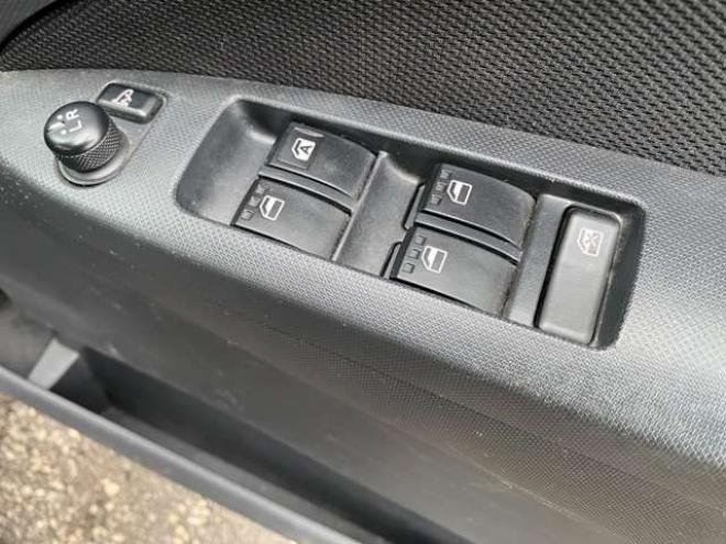 ムーヴカスタム RS 4WD　プッシュスタート　HID　ナビ　TV 660
