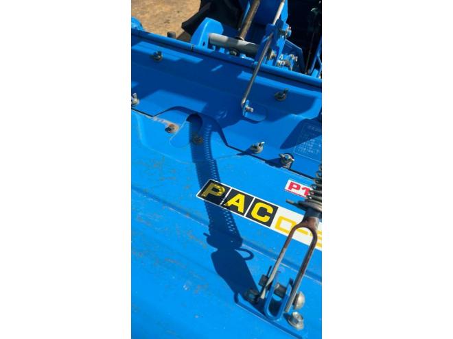 トラクターMITSUBISHI  MT-1401D ディーゼルエンジン,ロータリー付,低アワー 4WD 4WD
