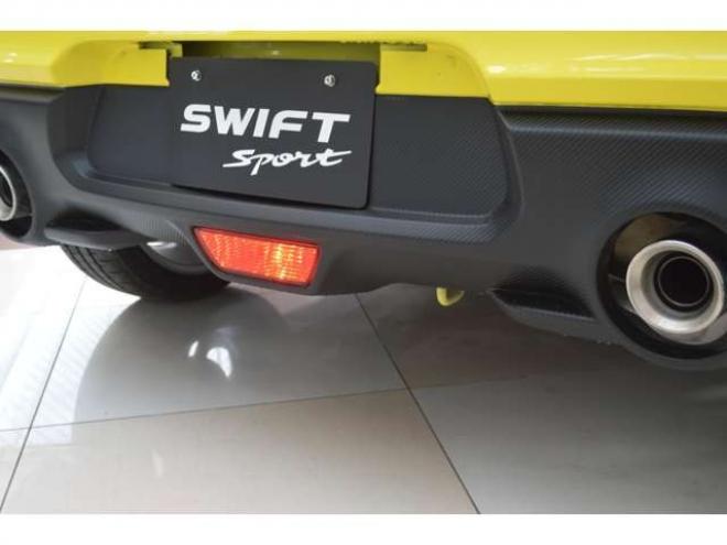 スイフトスポーツ 1.4 セーフティパッケージ装着車　ワンオーナー6速マニュアルSDナビTVLED 2WD 1400