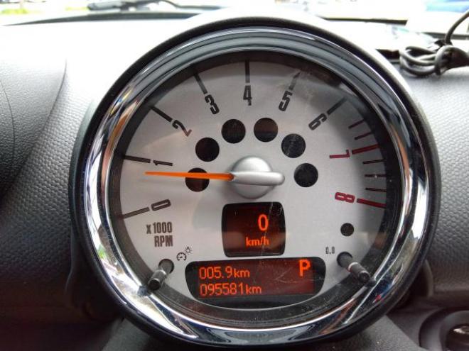 ミニMINIクーパーS クロスオーバー　オール4 ４ＷＤ 4WD 1600 5Dr