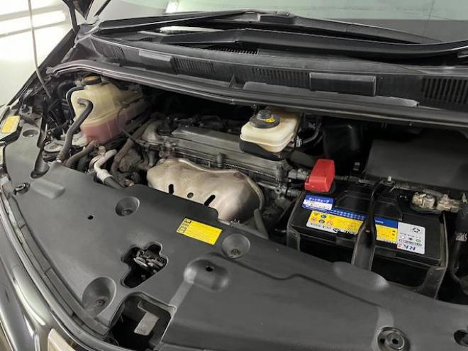 エスティマアエラス　Ｇエディション　禁煙車　７人乗りキャプテンシート　ＷＡＫＯＳバリアスコーティング済　社外１７インチＡＷ　社外１６ＡＷ＋スタッドレスタイヤ付　両側パワースライドドア　カロッツェリアナビ（フルセグ地デジ＋ＤＶＤ再生＋Ｂｌｕｅｔｏｏｔｈオーディオ対応）＋バックカメラ　デジタルインナーミラー　ＰＵＳＨスタート　スマートキー　クルーズコントロール　フロントガラス熱線　タイミングチェーン車　ビルトインＥＴＣ　ＨＩＤ   4WD 2400 5Dr