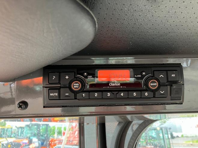 ホイールローダ日立　中古　ZW30