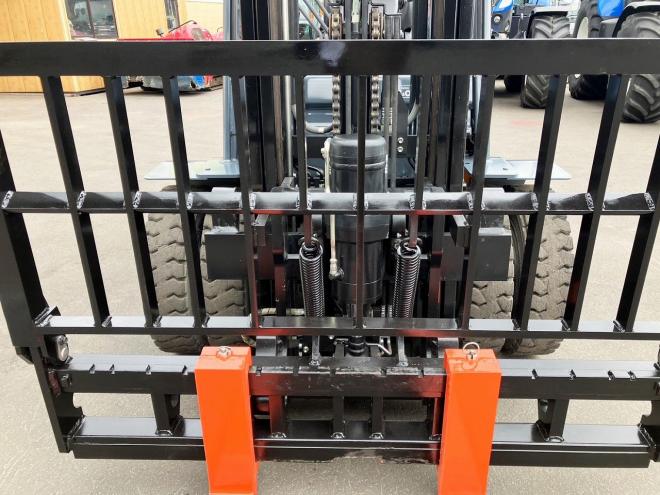 フォークリフトトヨタ　中古　8FD30