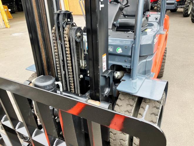 フォークリフトトヨタ　中古　8FD30