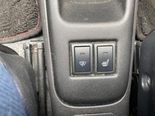KeiBターボ 4WD 660 5Dr