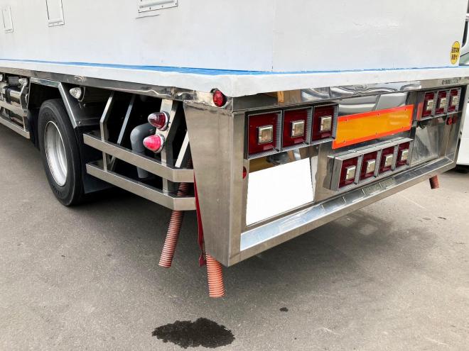 フォワード中古　ワイド増t　活魚運搬車　中型トラック