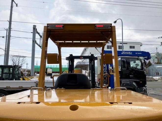 フォークリフトモロオカ　中古　不整地クローラ式フォークリフト　MFD-20