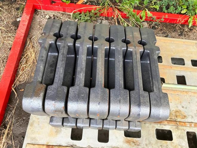 その他クボタ　中古　ウェイト　25kg×7枚　農機具