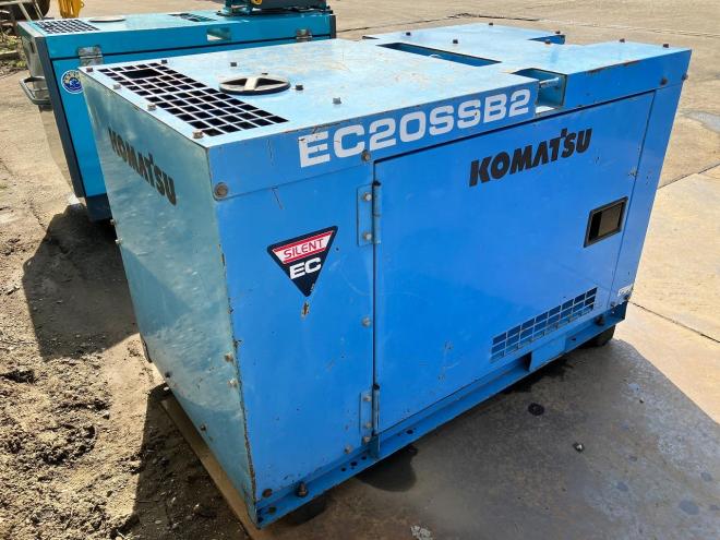 コンプレッサーコマツ　中古　EC20SSB2　エンジンコンプレッサー