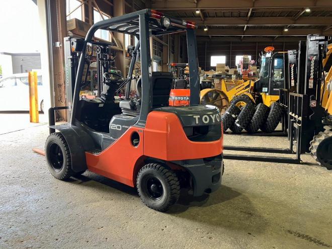 フォークリフトトヨタ　中古　8FD20