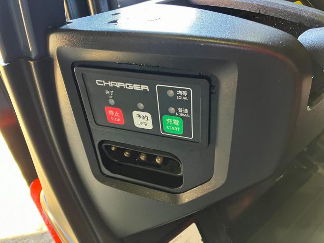 フォークリフトトヨタ　中古　8FB10　電動フォークリフト