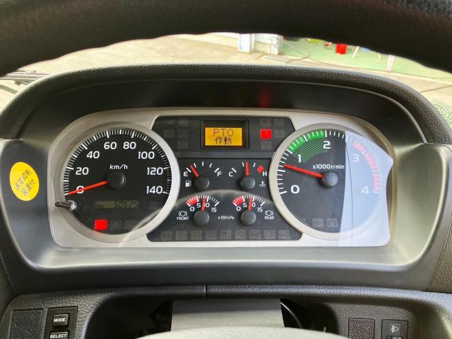 レンジャープロ中古　高床大型　増t　4段ラジコンセルフクレーン車　中型トラック