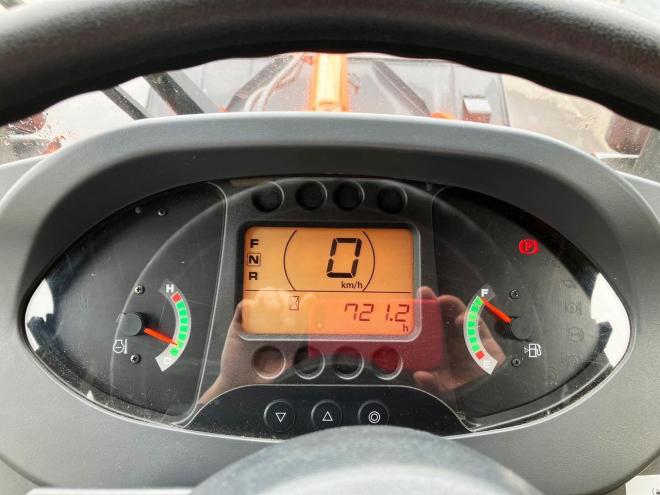 ホイールローダ日立　中古　ZW80S-5B