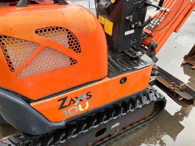 バックホー日立　中古　油圧ショベル　ZX10U-2