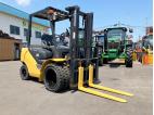 フォークリフト コマツ　中古　FD25C-17　ディーゼルフォークリフト