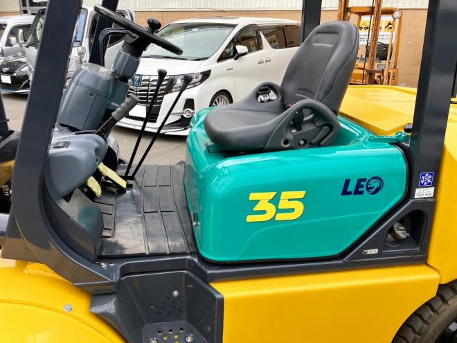 フォークリフトコマツ　中古　FD35NW-8　ディーゼルフォークリフト