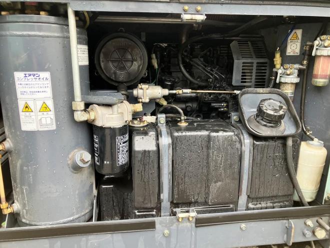 コンプレッサー北越　中古　エアマン　PDS75SC　エンジンコンプレッサー