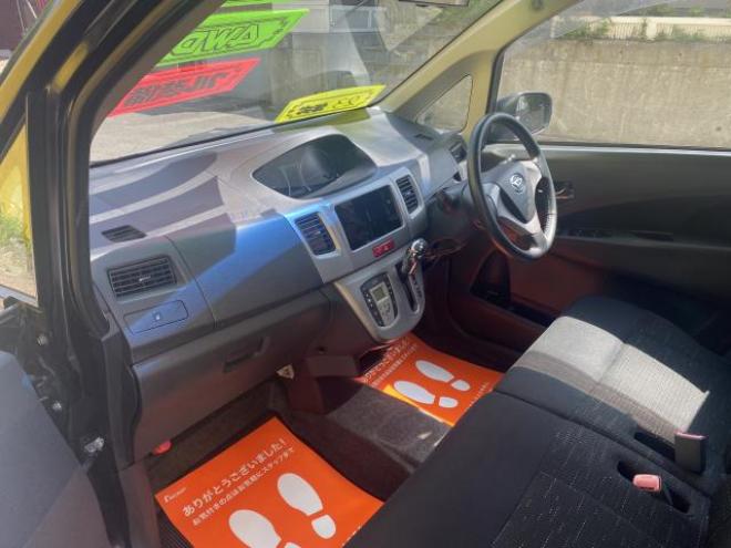 ムーヴ（コミコミ車さらに下取り3万円です）カスタムG 4WD 660 5Dr