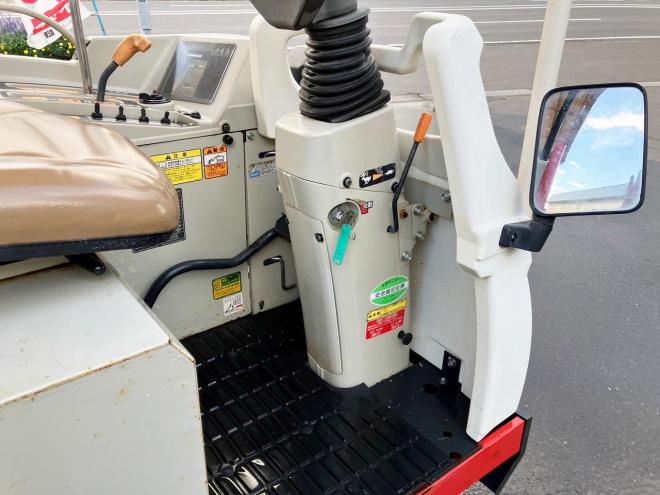 トラクターヤンマー　中古　キャベツハーベスター/キャベツ収穫機　HC141　農機具