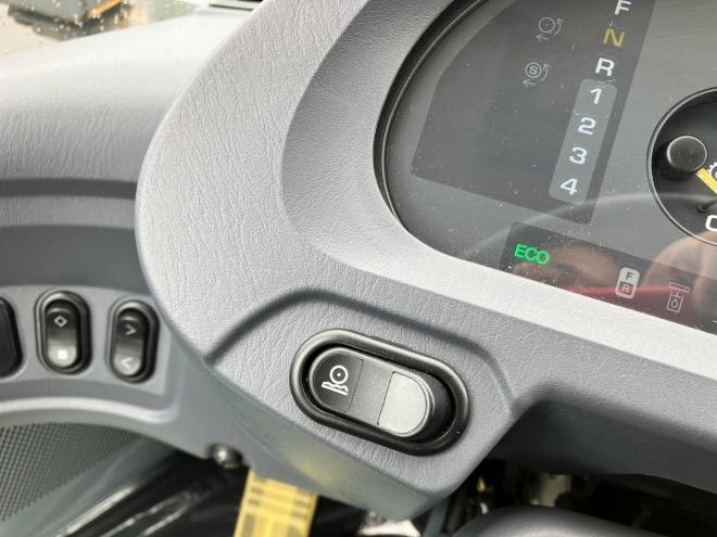 ホイールローダコマツ　中古　WA100-7　配管付